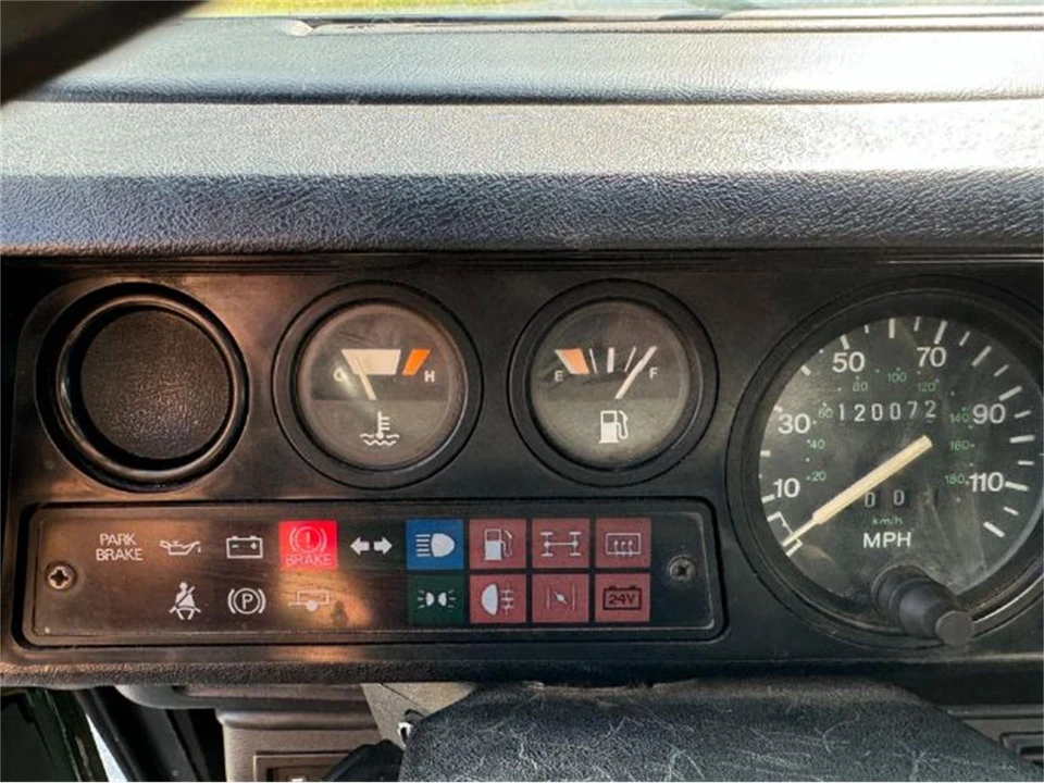 1984 Land Rover Defender 110 - Image 21 of 30