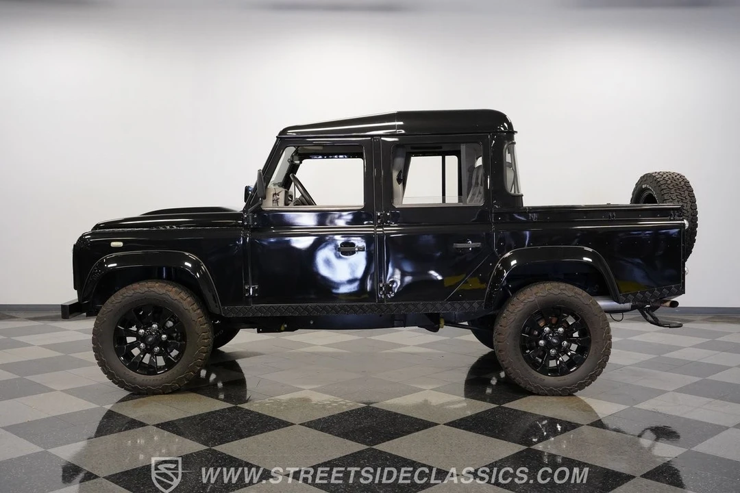1984 Land Rover Defender 110 - Image 8 of 12