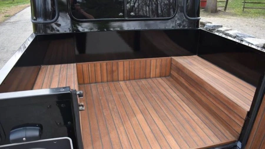 1984 Land Rover Defender 110 - Image 5 of 10