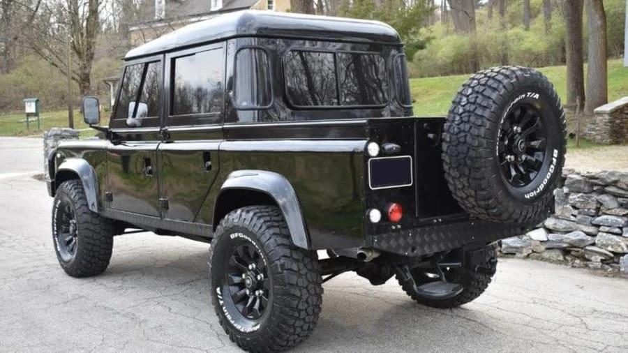 1984 Land Rover Defender 110 - Image 2 of 10