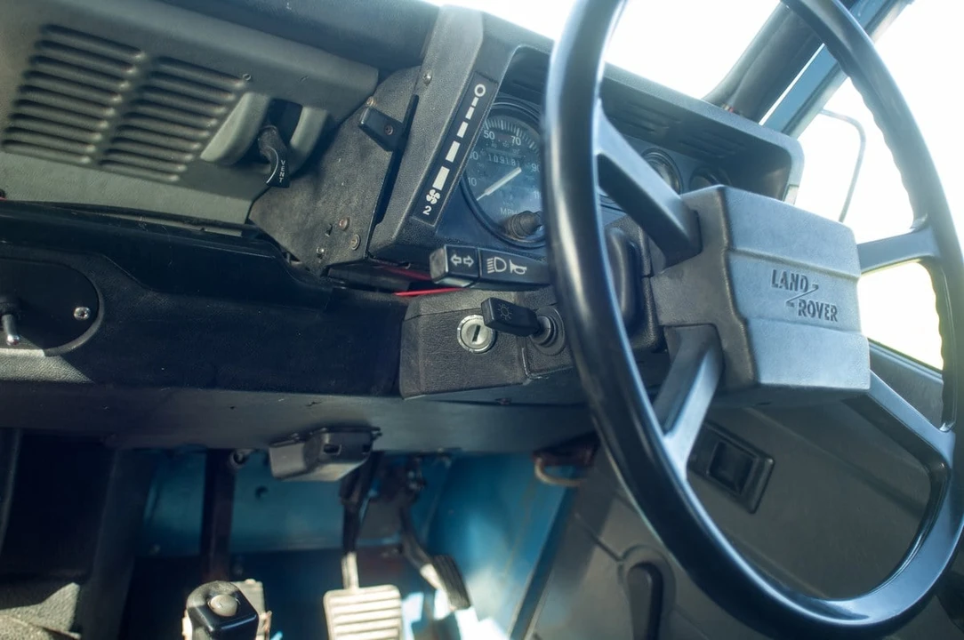 1984 Land Rover Defender 110 - Image 13 of 30