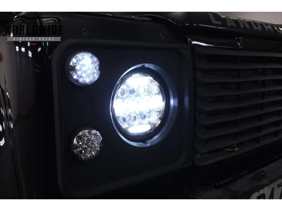 1984 Land Rover Defender 110 - Image 17 of 20