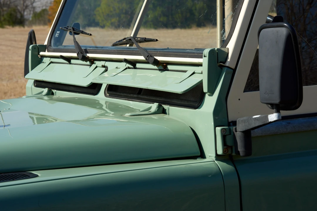 1984 Land Rover Defender 110 - Image 28 of 30