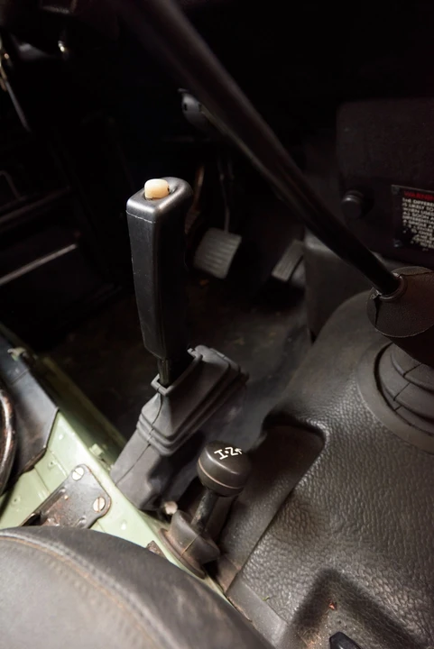 1984 Land Rover Defender 110 - Image 19 of 30