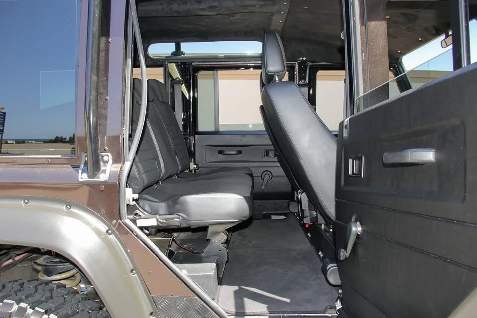 1984 Land Rover Defender 110 - Image 16 of 20
