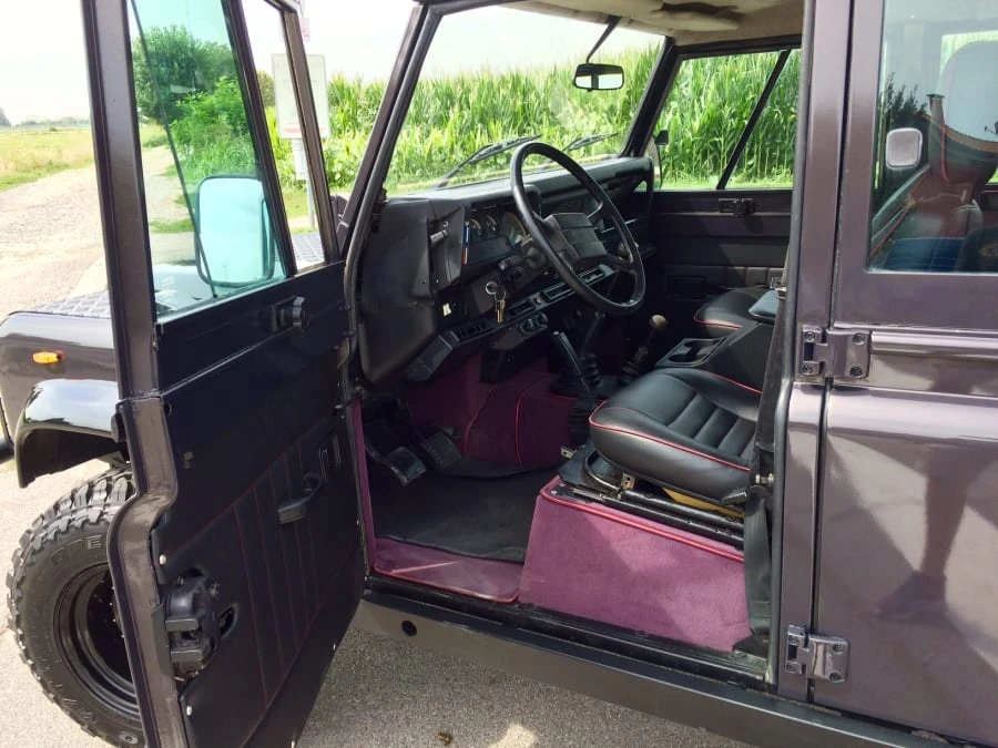 1984 Land Rover Defender 110 - Image 4 of 12