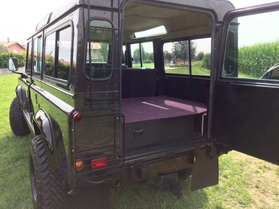 1984 Land Rover Defender 110 - Image 10 of 12