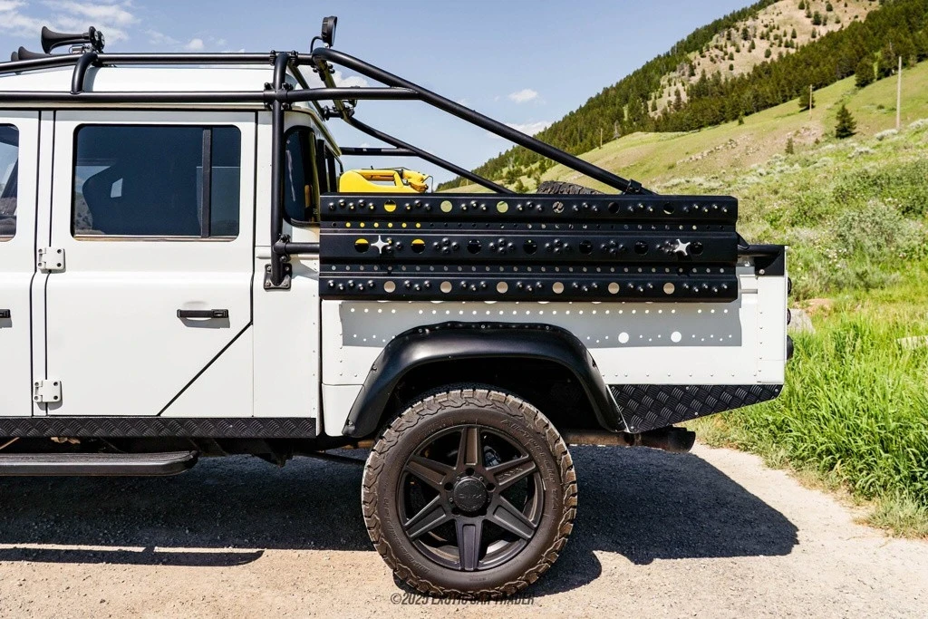 1984 Land Rover Defender 130 - Image 5 of 12