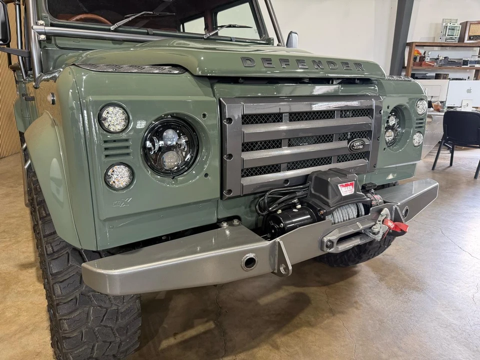 1984 Land Rover Defender 130 - Image 8 of 31