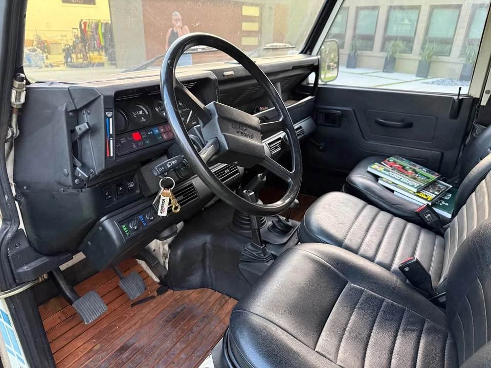 1984 Land Rover Defender 90 - Image 3 of 5