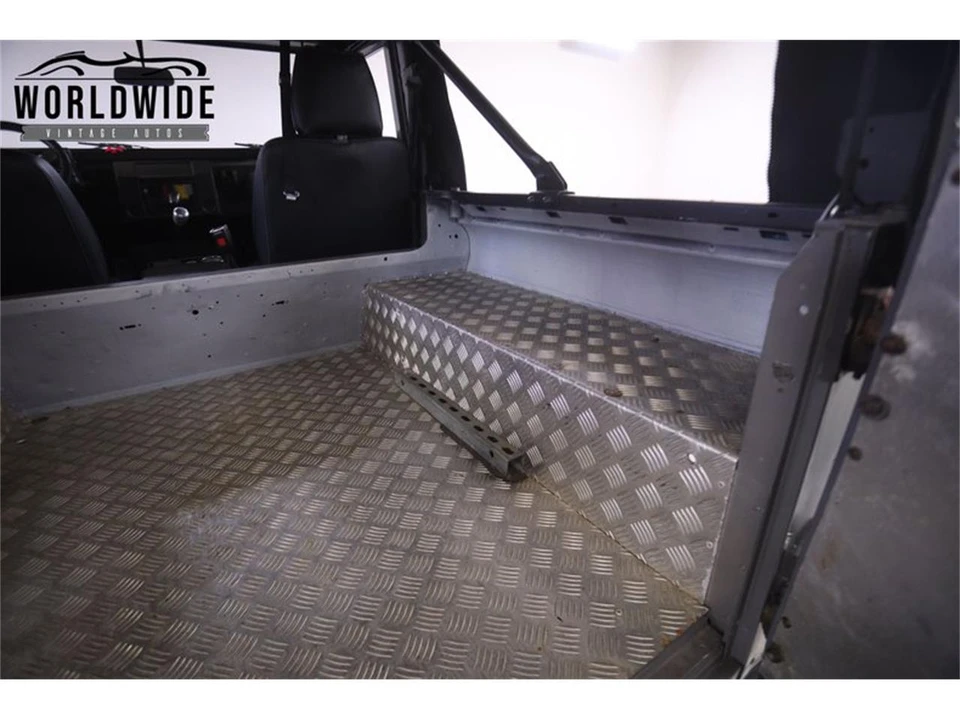 1984 Land Rover Defender 90 - Image 24 of 31