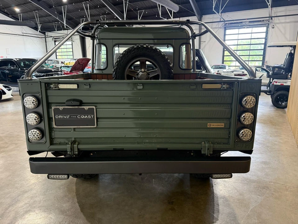 1984 Land Rover Defender 110 - Image 15 of 31