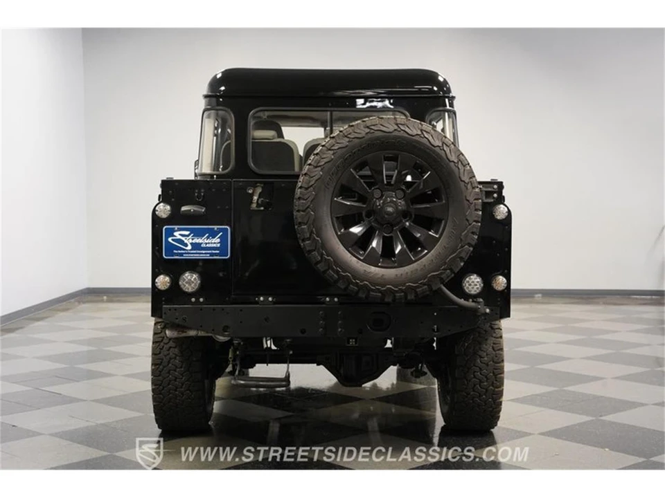 1984 Land Rover Defender 110 - Image 9 of 31