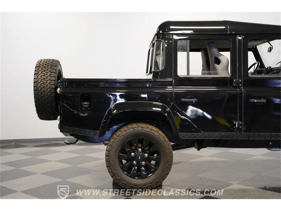 1984 Land Rover Defender 110 - Image 28 of 31