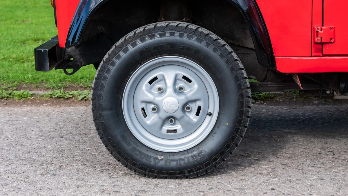 1984 Land Rover Defender 90 - Image 10 of 30