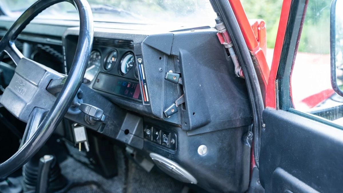 1984 Land Rover Defender 90 - Image 19 of 30