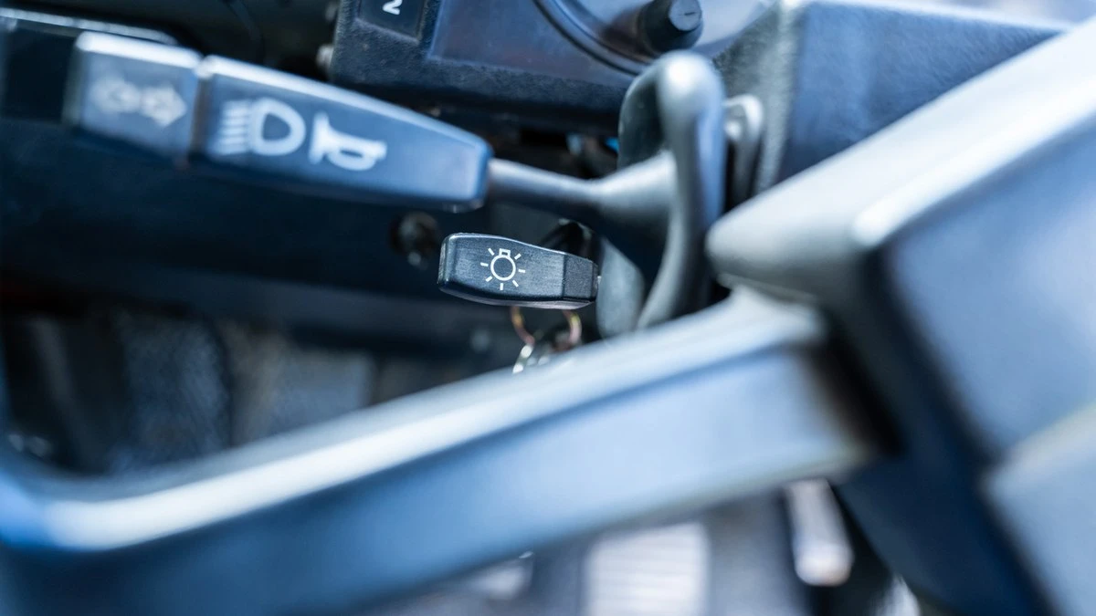 1984 Land Rover Defender 90 - Image 25 of 30