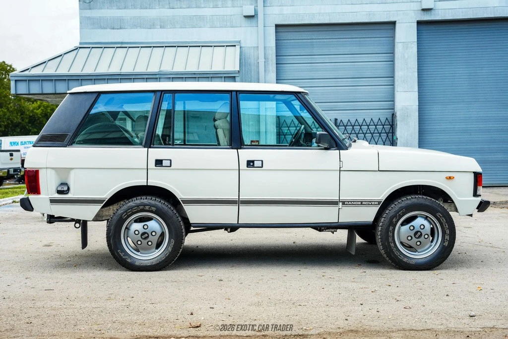 1984 Land Rover Range Rover Classic - Image 9 of 12