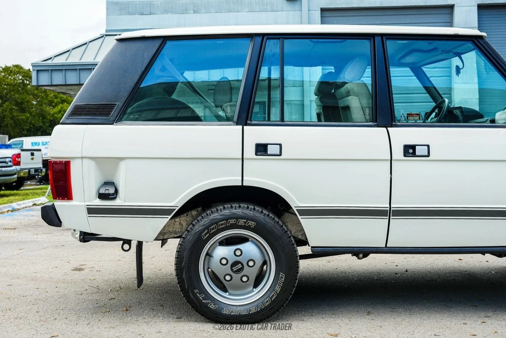 1984 Land Rover Range Rover Classic - Image 10 of 12