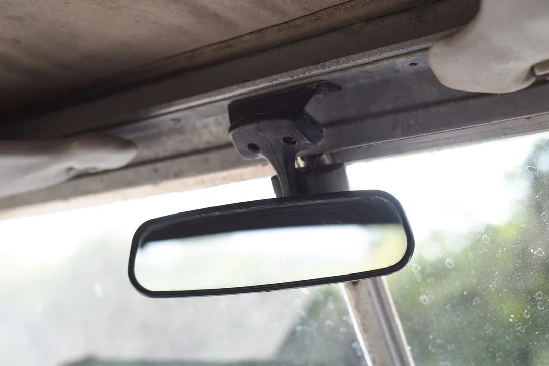 1984 Land Rover Series III 109 - Image 16 of 30