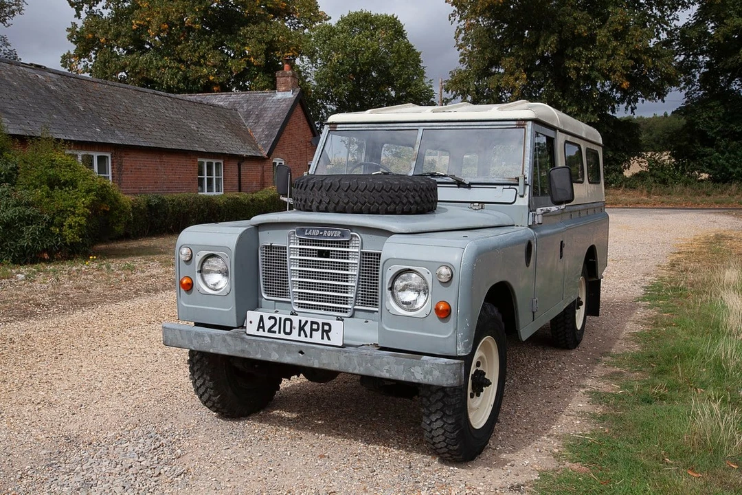 1984 Land Rover Series III 109 - Image 14 of 30
