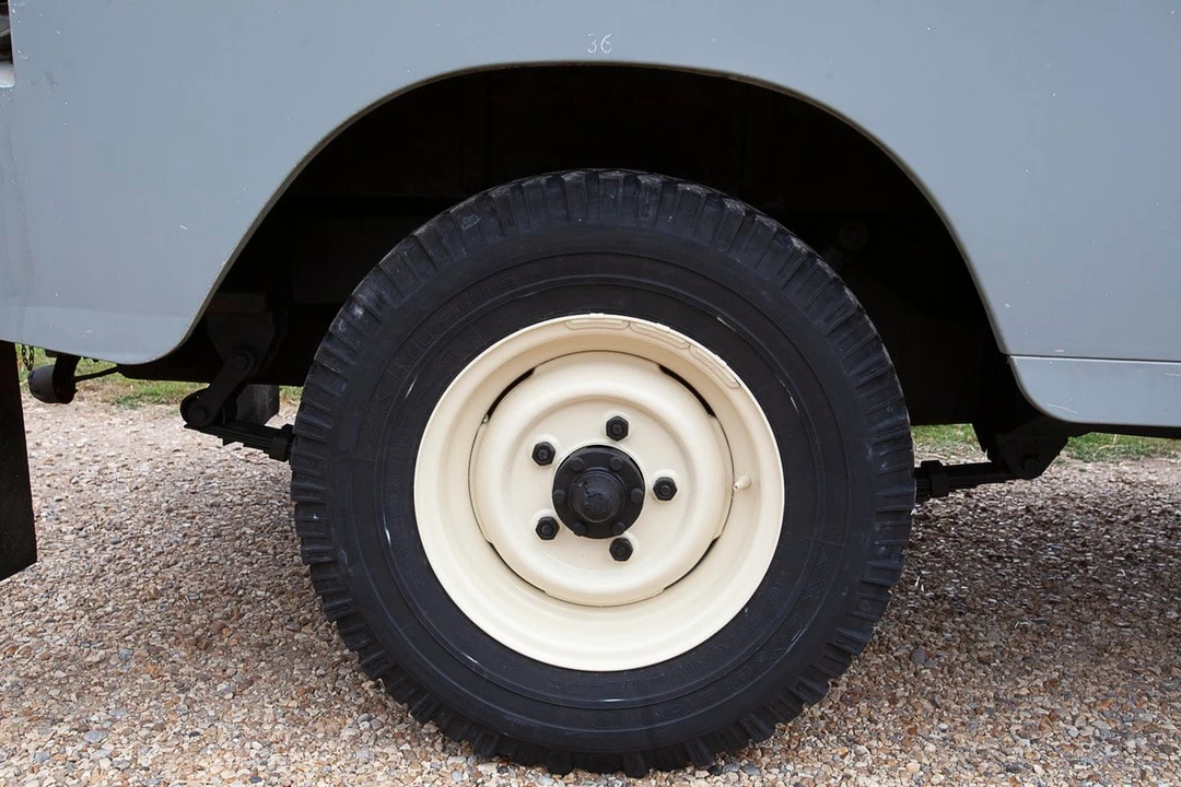 1984 Land Rover Series III 109 - Image 27 of 30