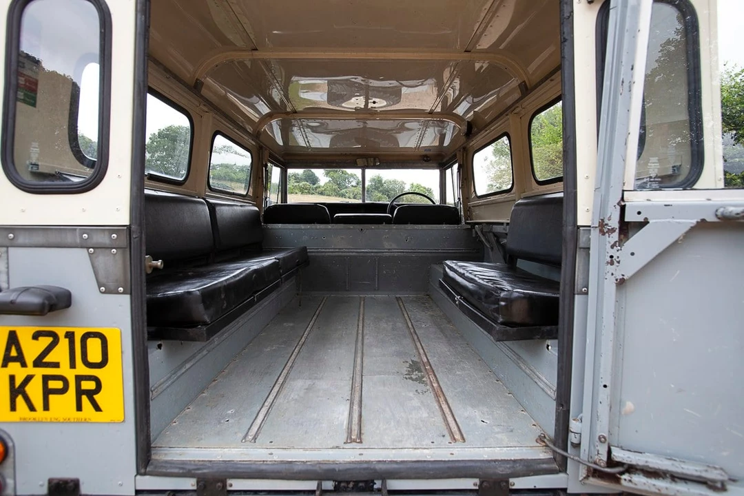 1984 Land Rover Series III 109 - Image 8 of 30
