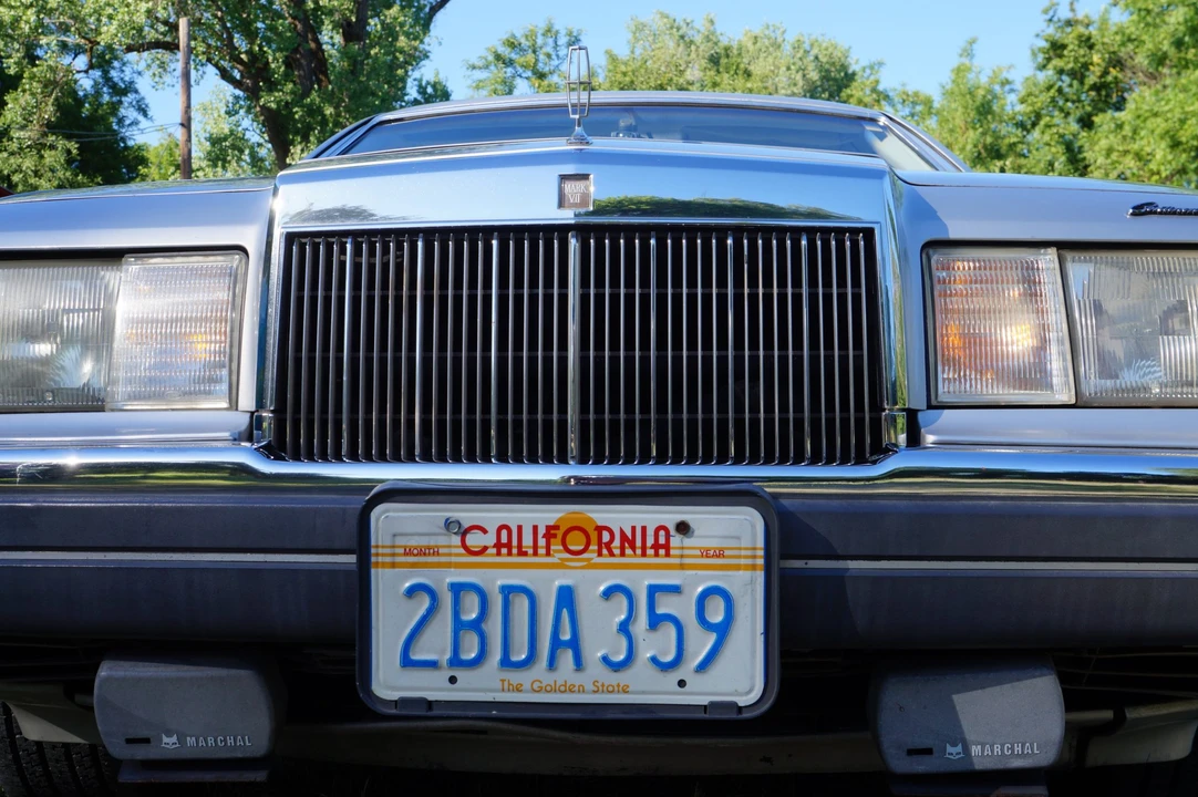1984 Lincoln Continental Mark VII - Image 16 of 31
