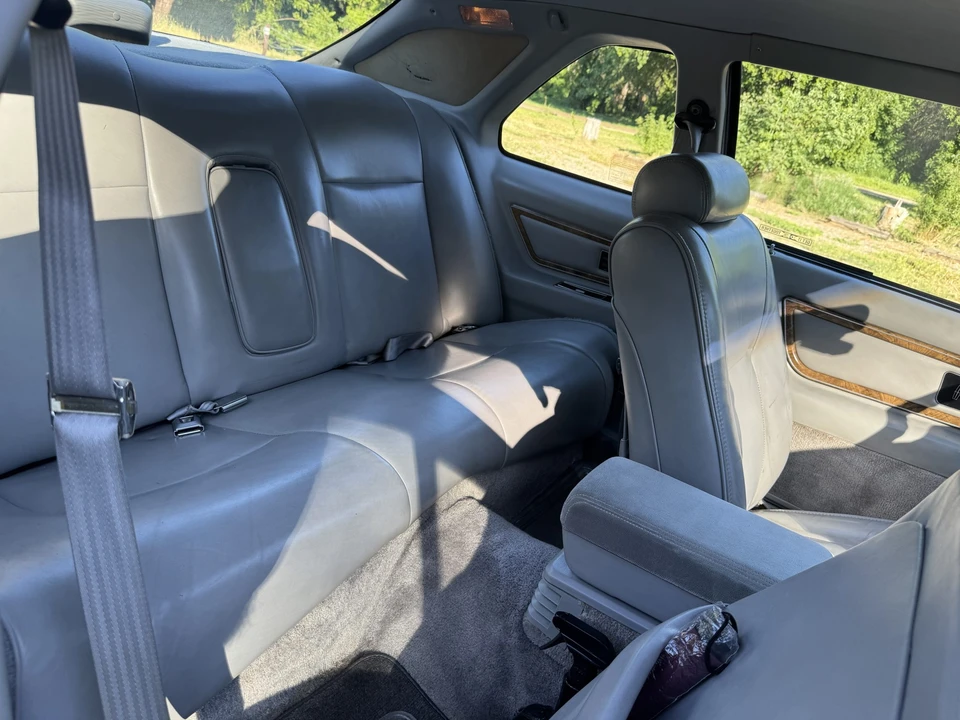 1984 Lincoln Continental Mark VII - Image 27 of 31