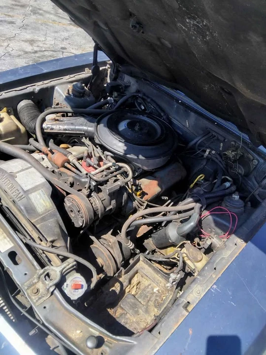 1984 Lincoln Continental 7th Gen - Image 4 of 13