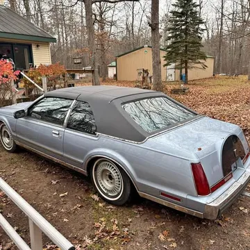1984 Lincoln Continental Mark VII