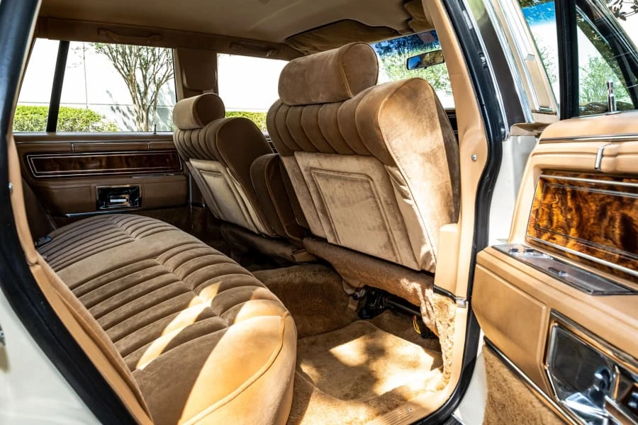 1984 Lincoln Town Car - Image 6 of 23