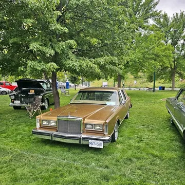 1984 Lincoln Town Car
