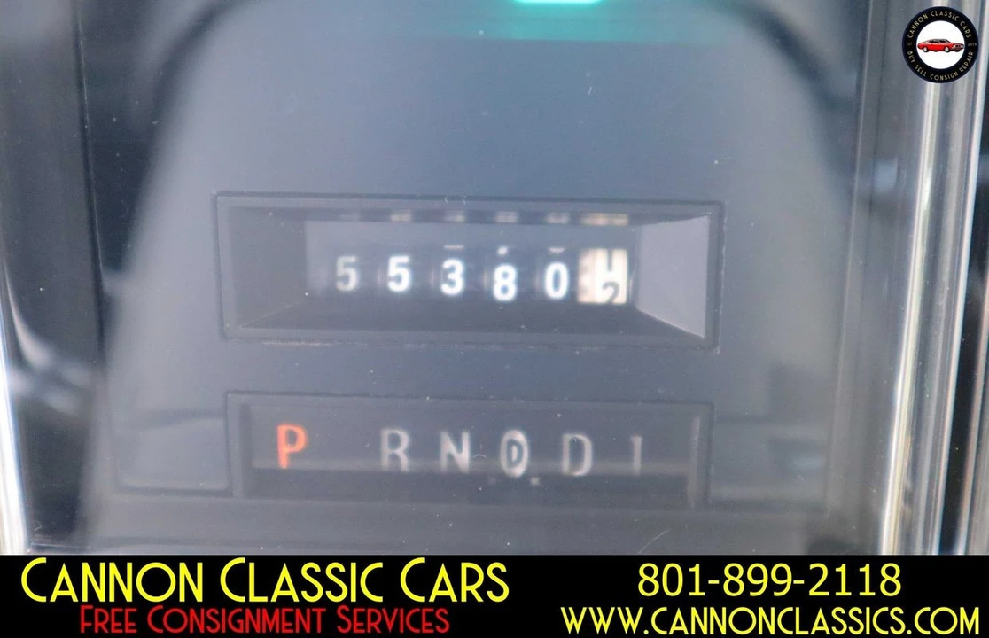 1984 Lincoln Town Car - Image 29 of 31