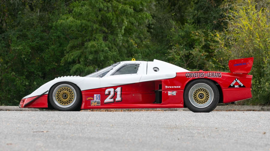 1984 Lola - Image 2 of 24