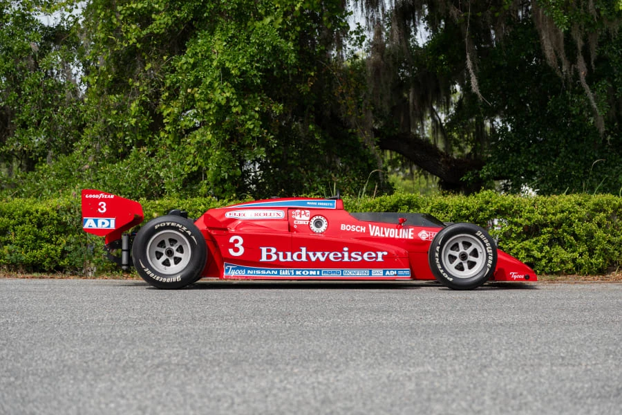 1984 Lola - Image 2 of 31