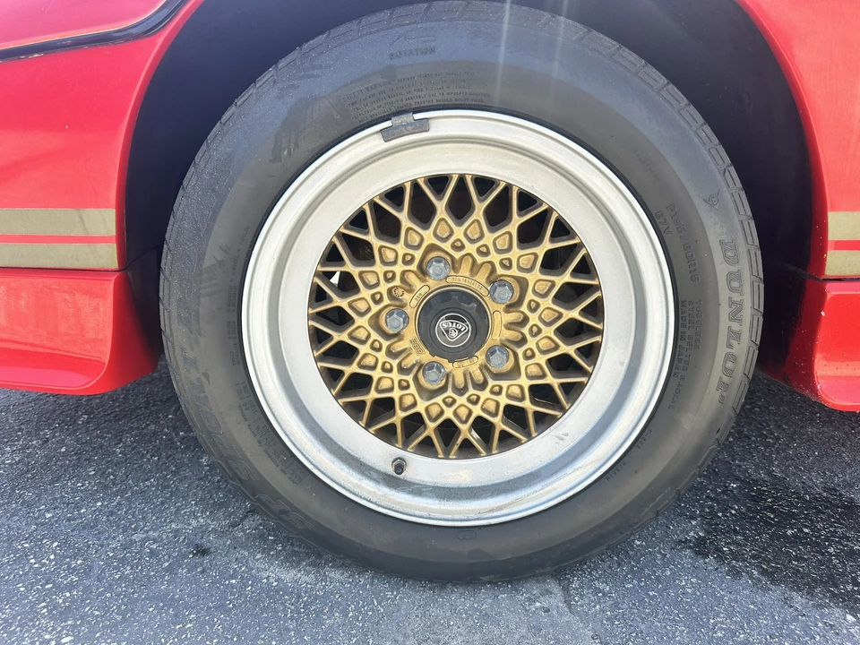 1984 Lotus Esprit Series 3 & Turbo - Image 22 of 31