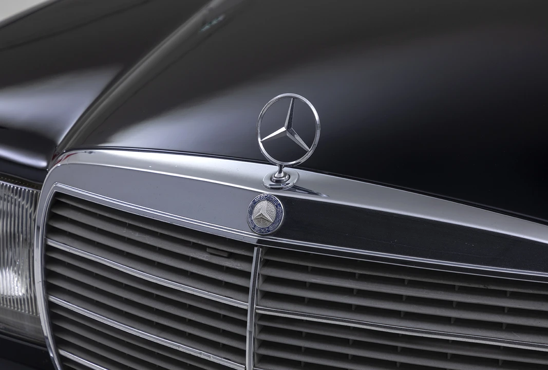 1984 Mercedes-Benz E-Class - Image 8 of 31