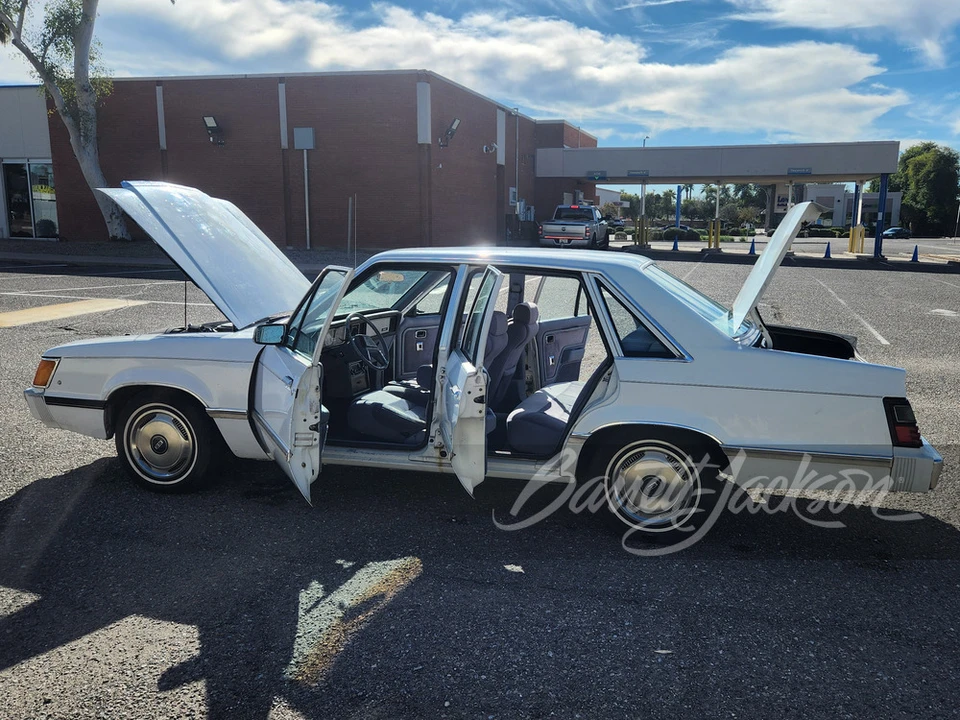 1984 Mercury Marquis - Image 10 of 31
