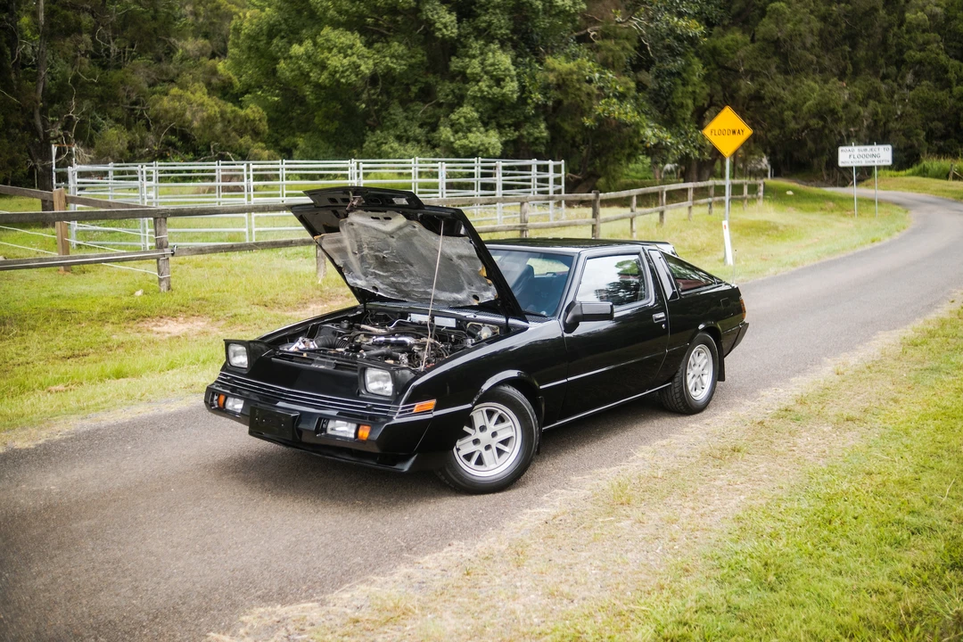 1984 Mitsubishi Starion - Image 27 of 31