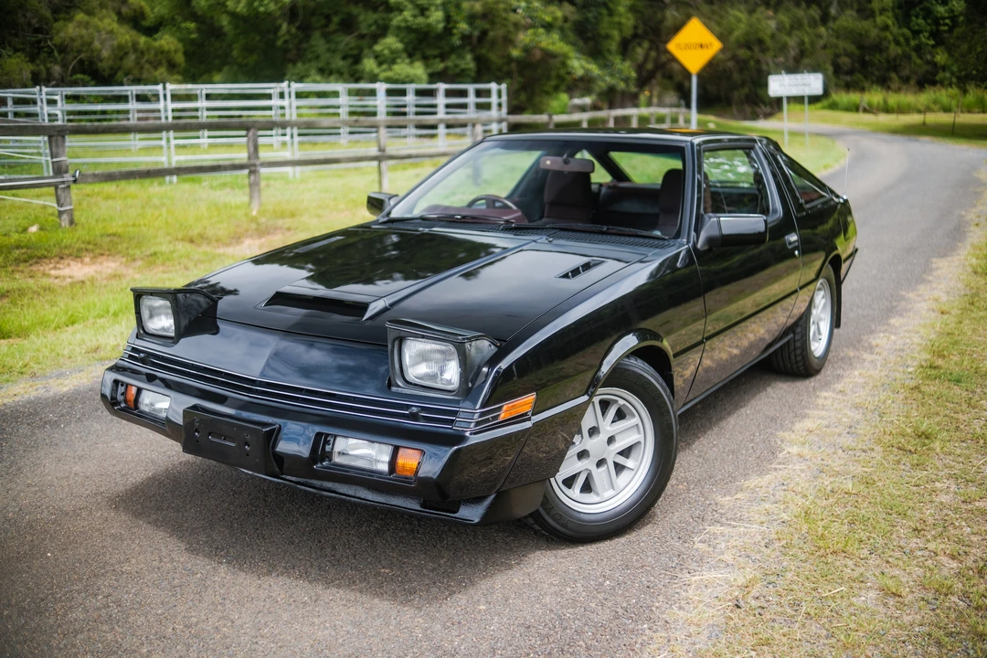1984 Mitsubishi Starion - Image 16 of 31