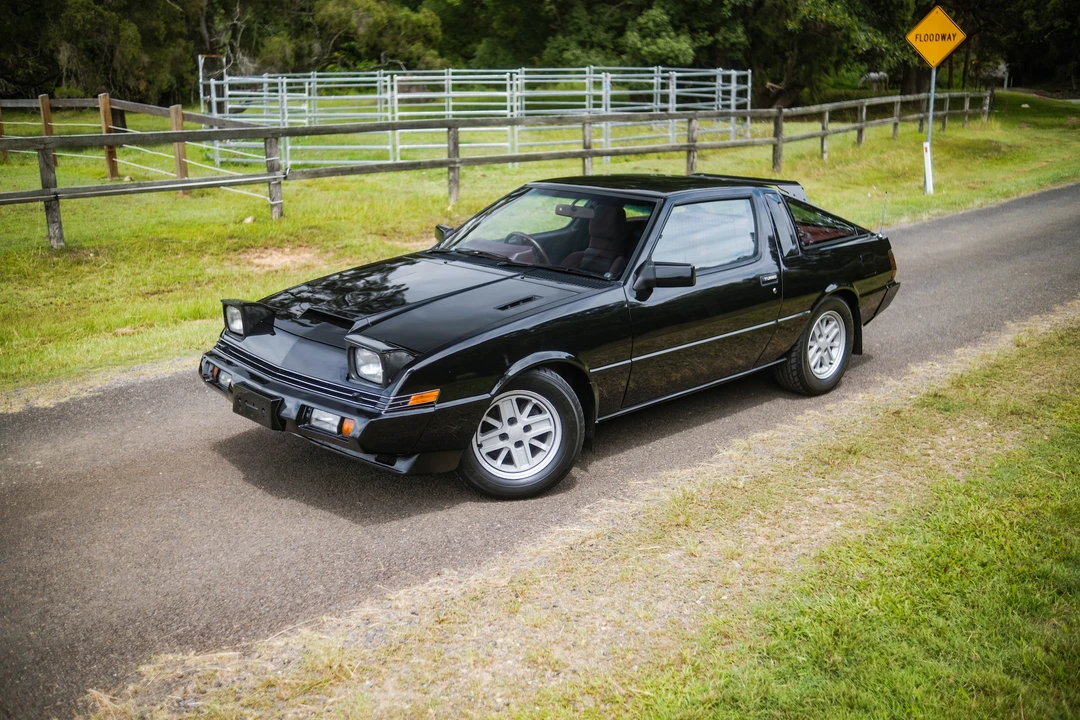 1984 Mitsubishi Starion - Image 17 of 31