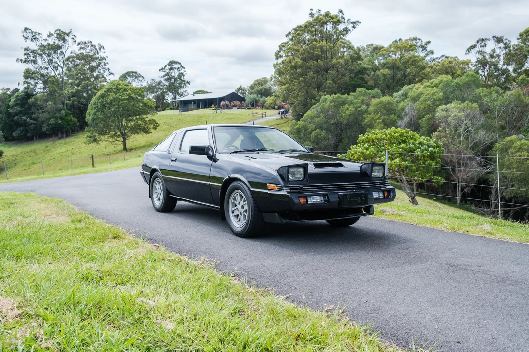1984 Mitsubishi Starion - Image 23 of 31
