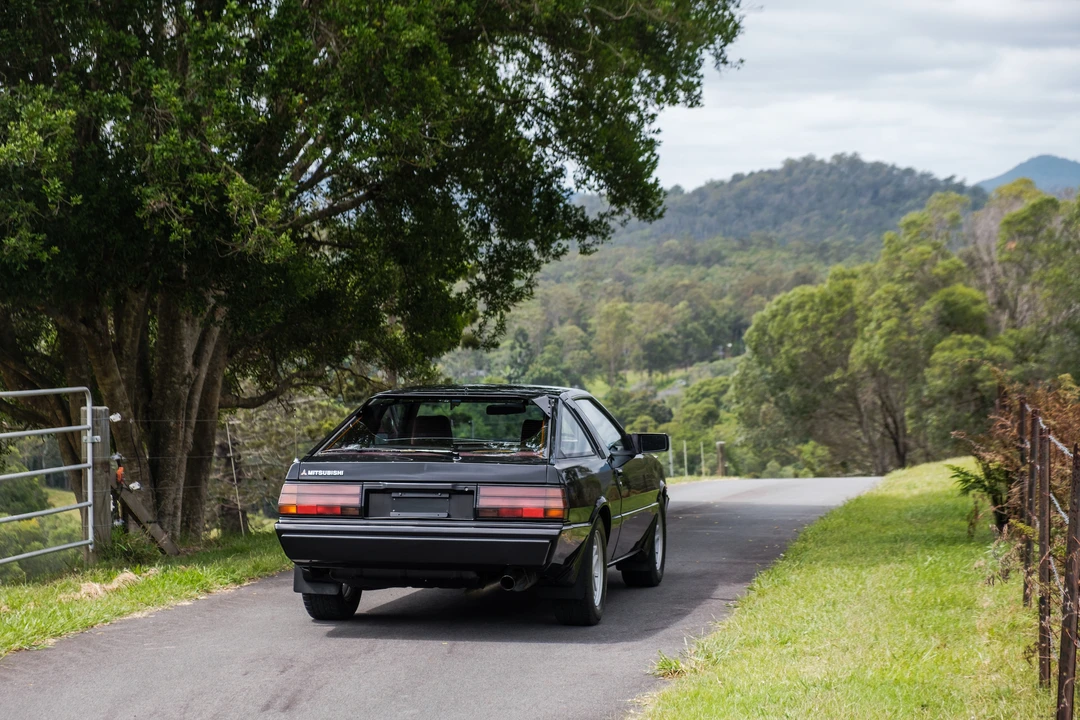 1984 Mitsubishi Starion - Image 20 of 31