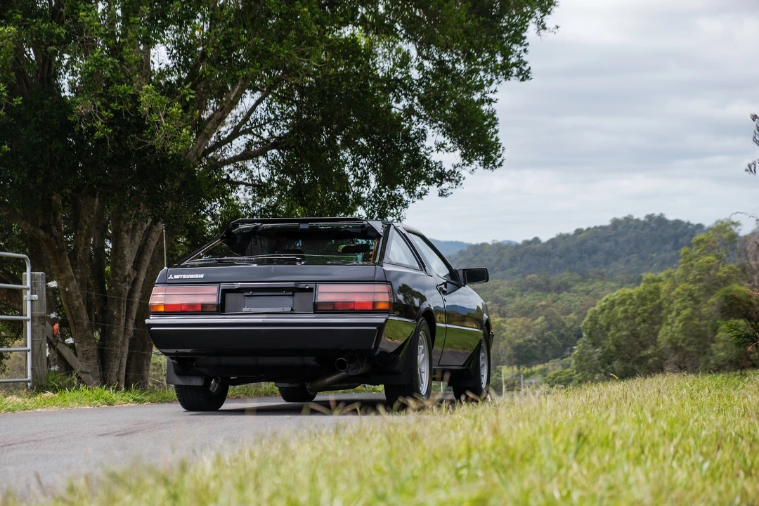 1984 Mitsubishi Starion - Image 21 of 31