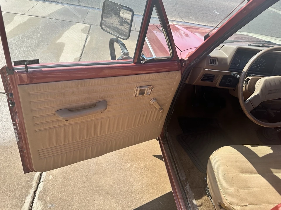 1984 Mazda B Series 3rd Gen - Image 10 of 15