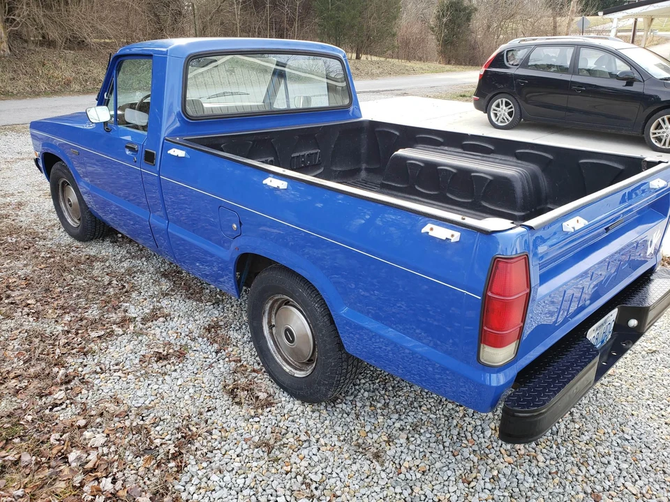 1984 Mazda B Series 3rd Gen - Image 14 of 31