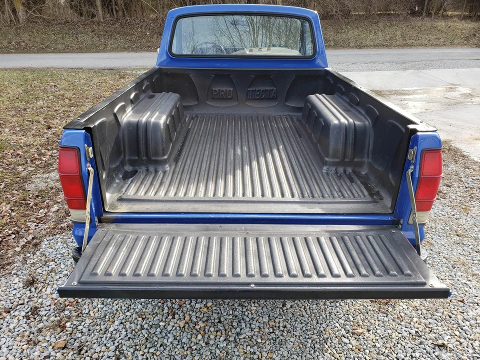 1984 Mazda B Series 3rd Gen - Image 17 of 31