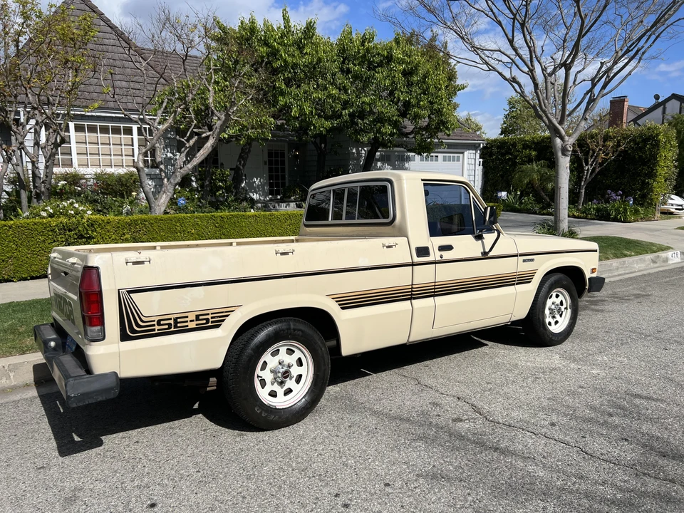 1984 Mazda B Series 3rd Gen - Image 11 of 31