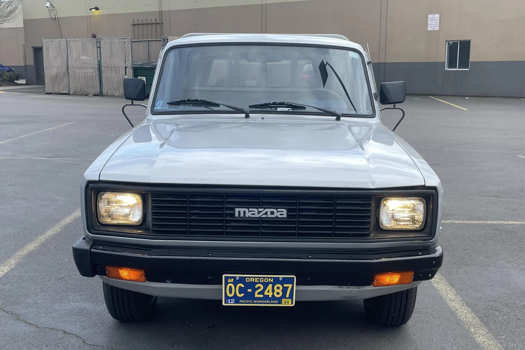 1984 Mazda B Series 3rd Gen - Image 2 of 31